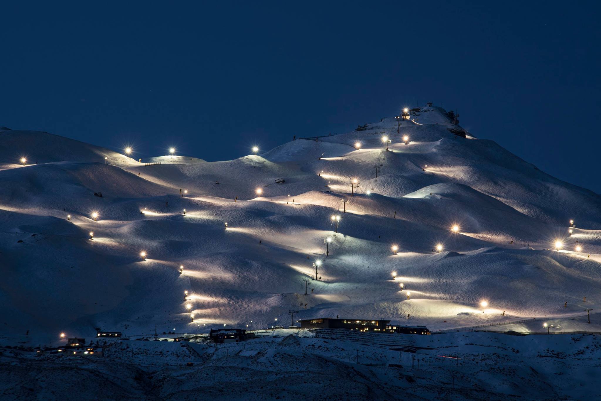 Your Guide to Family Skiing Holidays in Queenstown