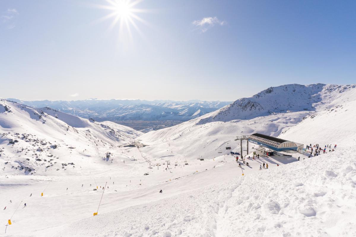 Your insider's Guide to Skiing in Queenstown