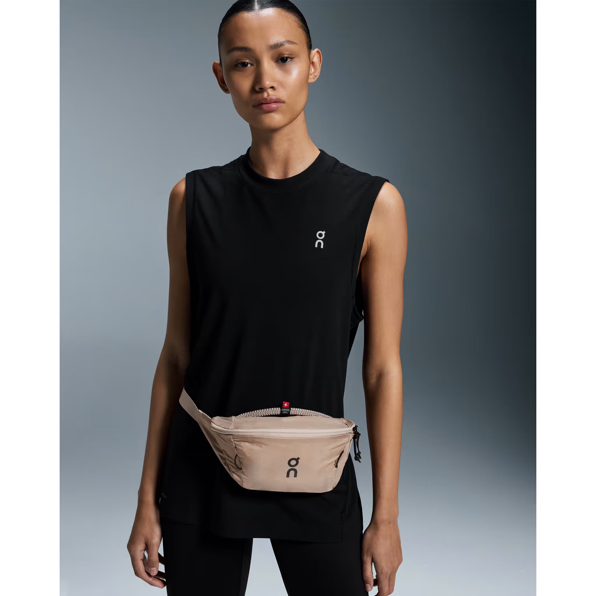 On Running Waist Pack 2L Lite