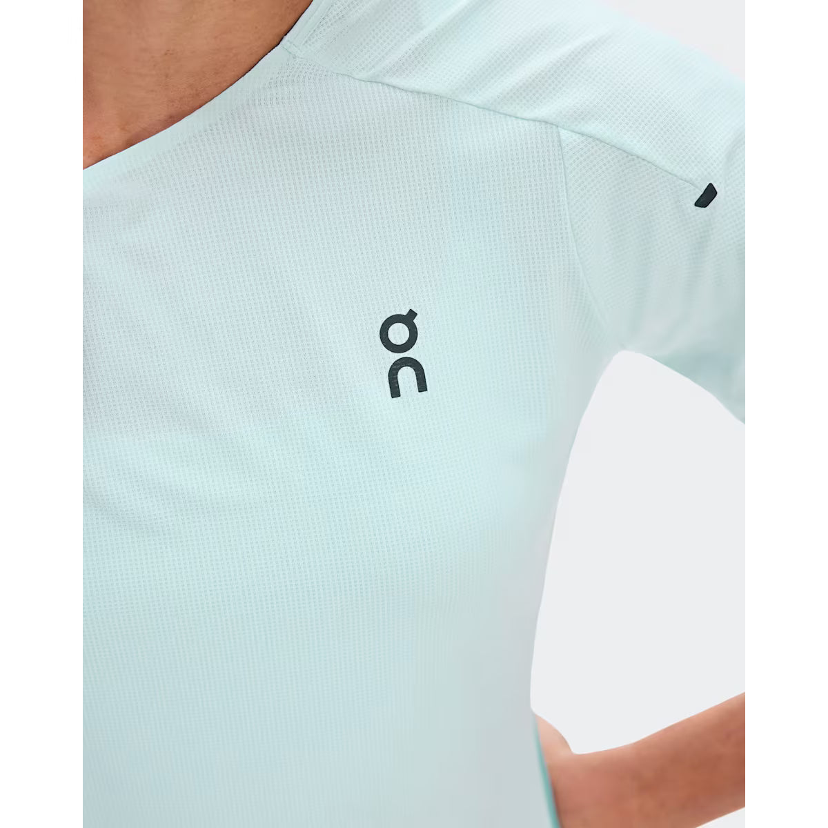 On Women's Performance-T T Shirt