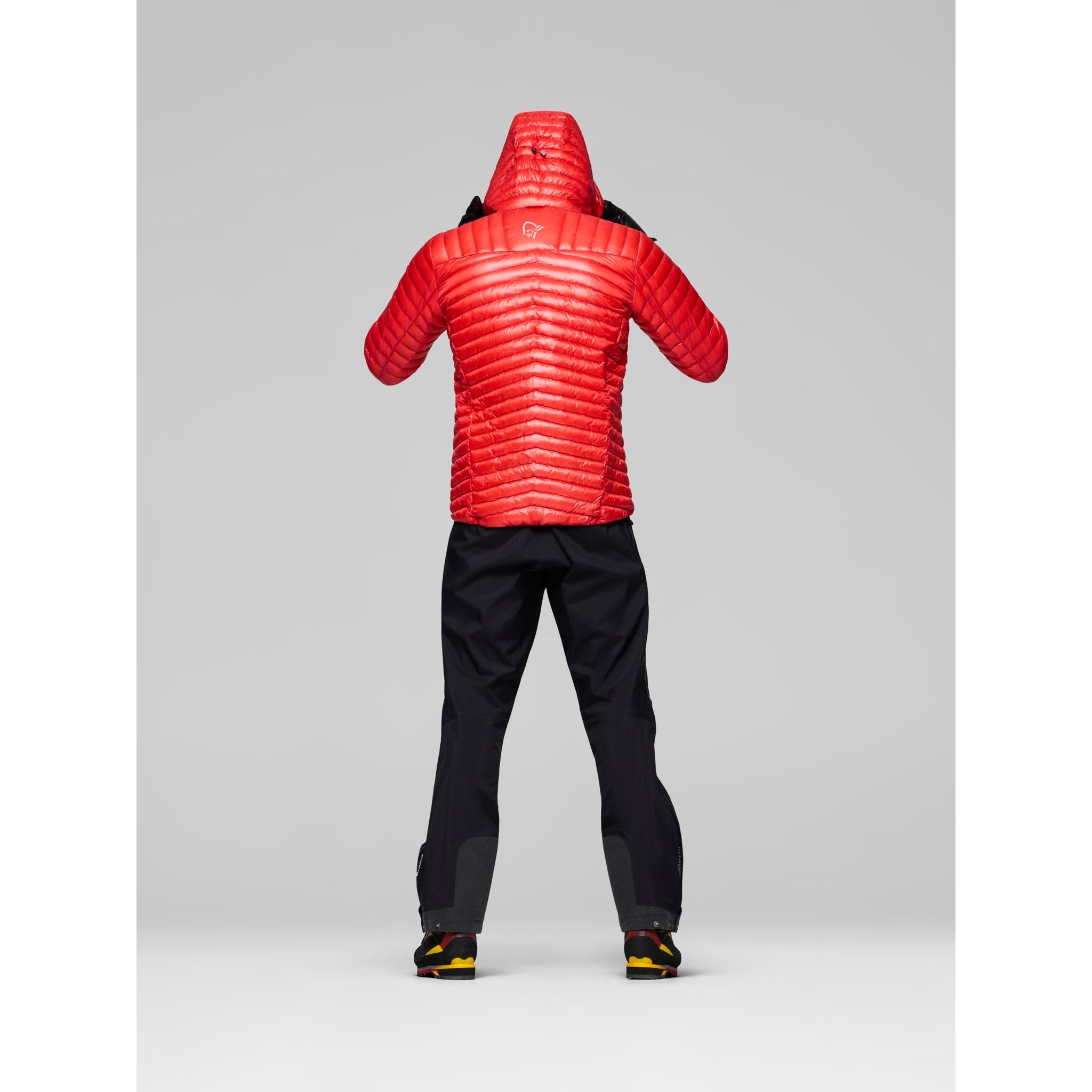 Norrona Men's Trollveggen Superlight Down800 Hood