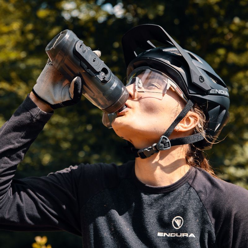 Fidlock Twist 590ml Bottle + Bike Base