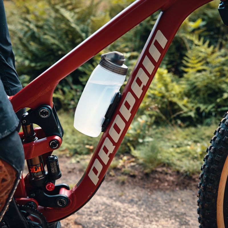 Fidlock Twist 590ml Bottle + Bike Base