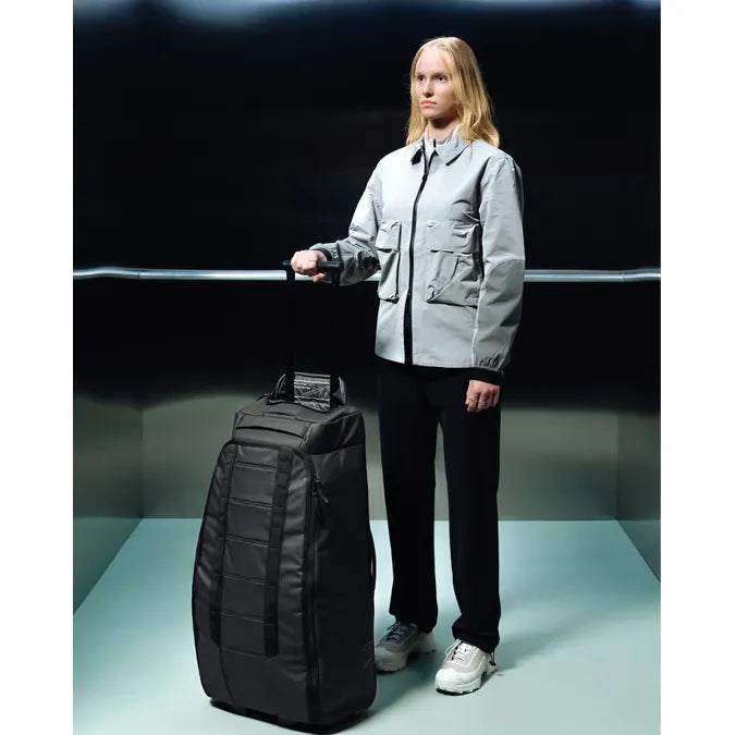 DB Hugger Roller Bag