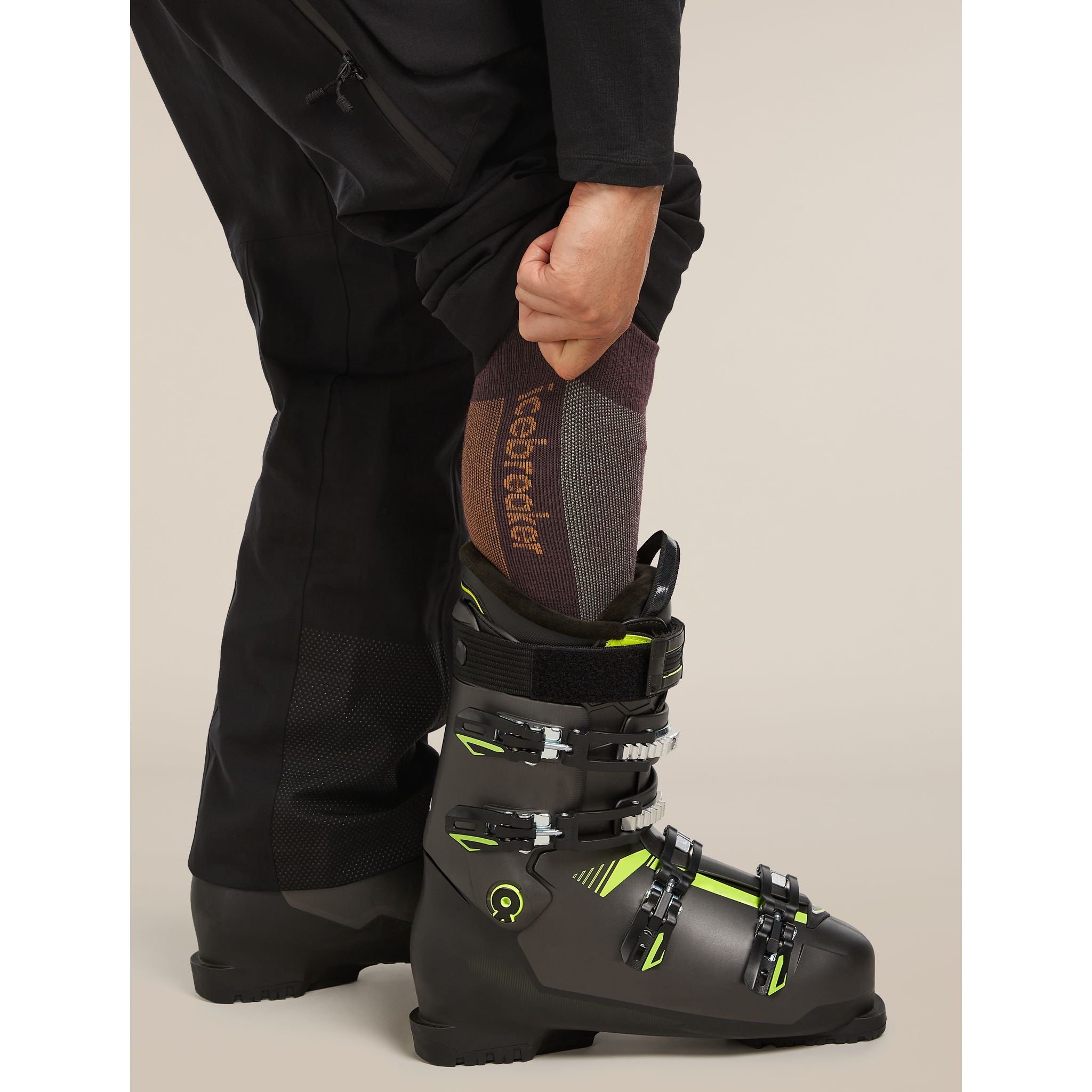 Icebreaker Men's Merino Blend Ski+ Medium Over The Calf Socks
