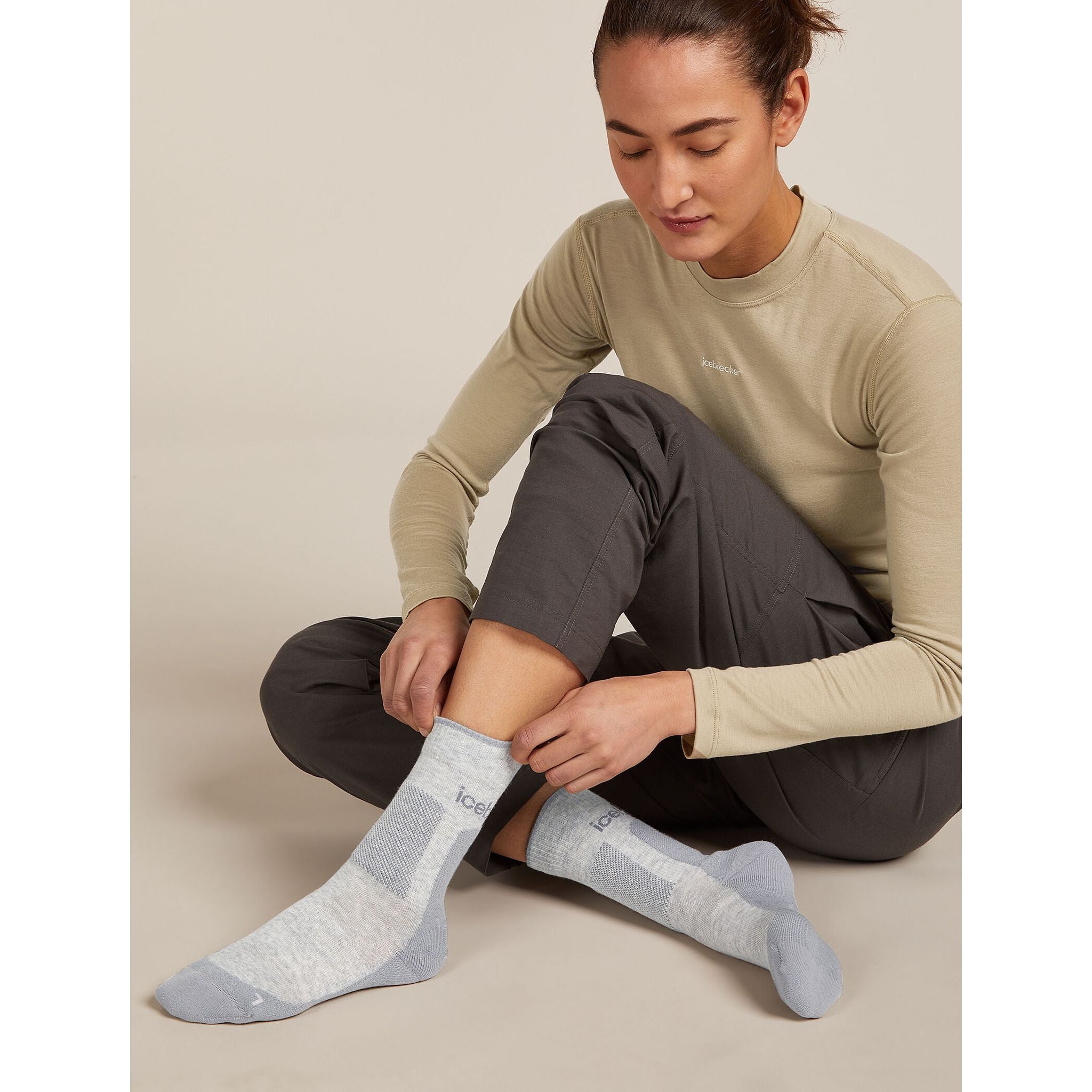 Icebreaker Women's Merino Hike+ Medium Crew Socks