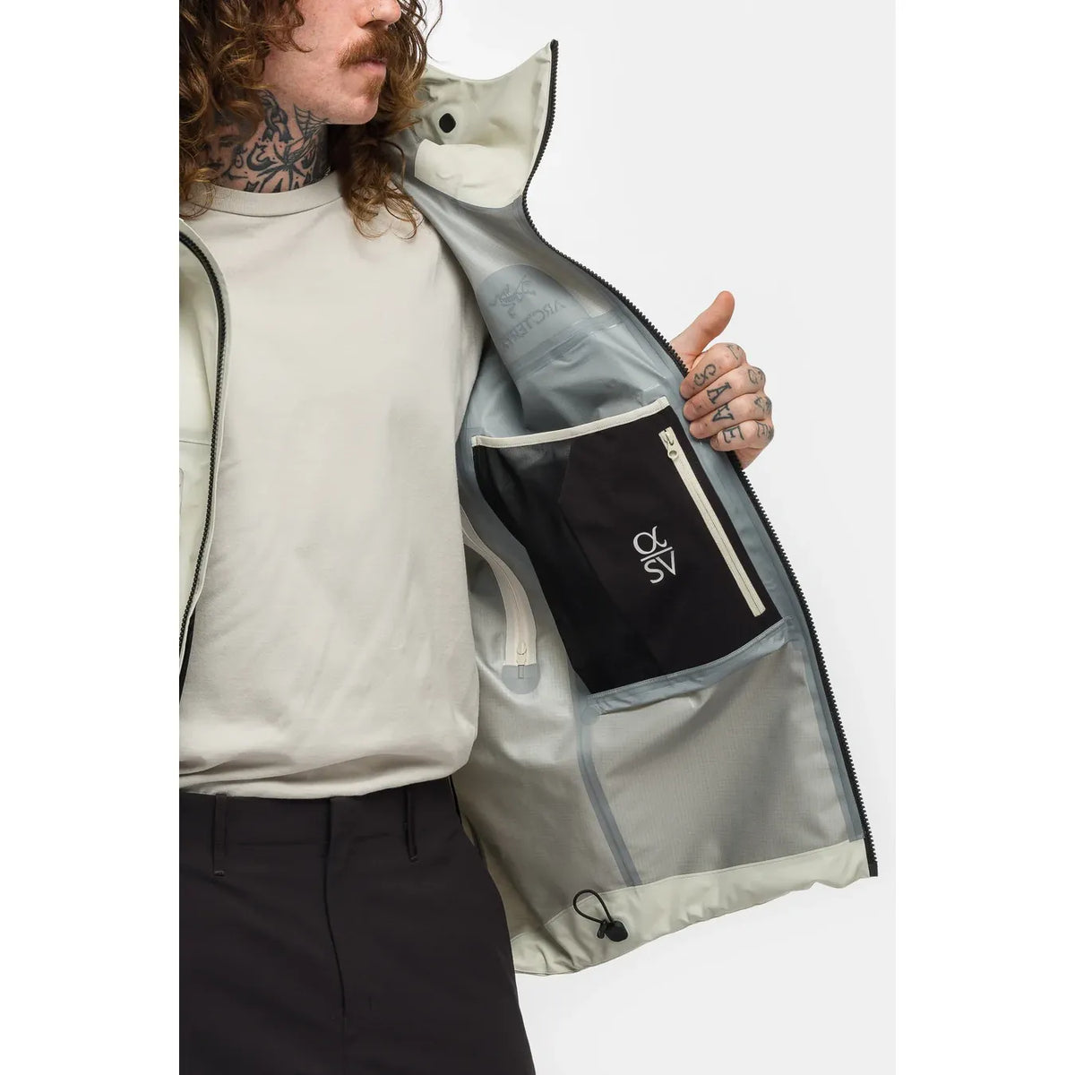 Arc'teryx Men's Alpha SV Jacket