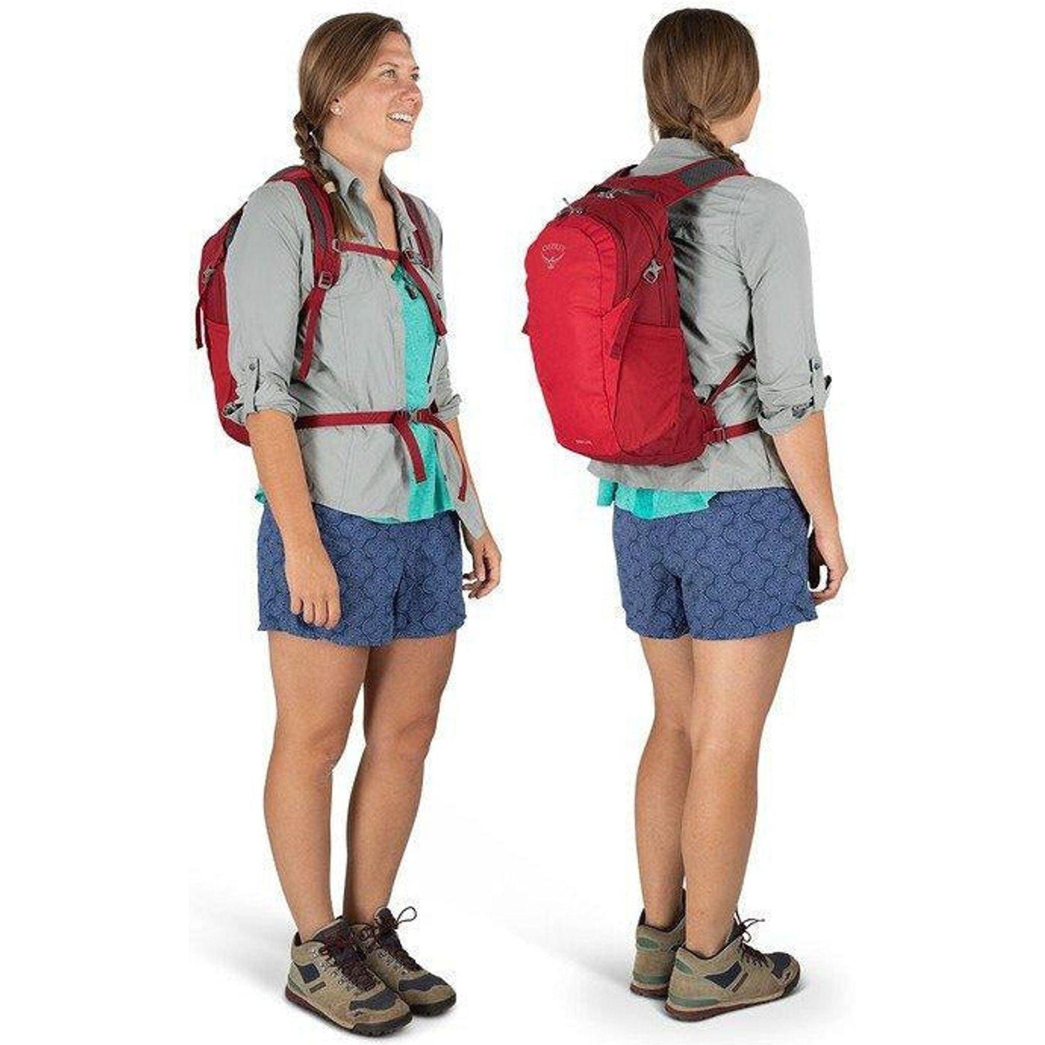 Osprey Daylite 13L Outside Sports