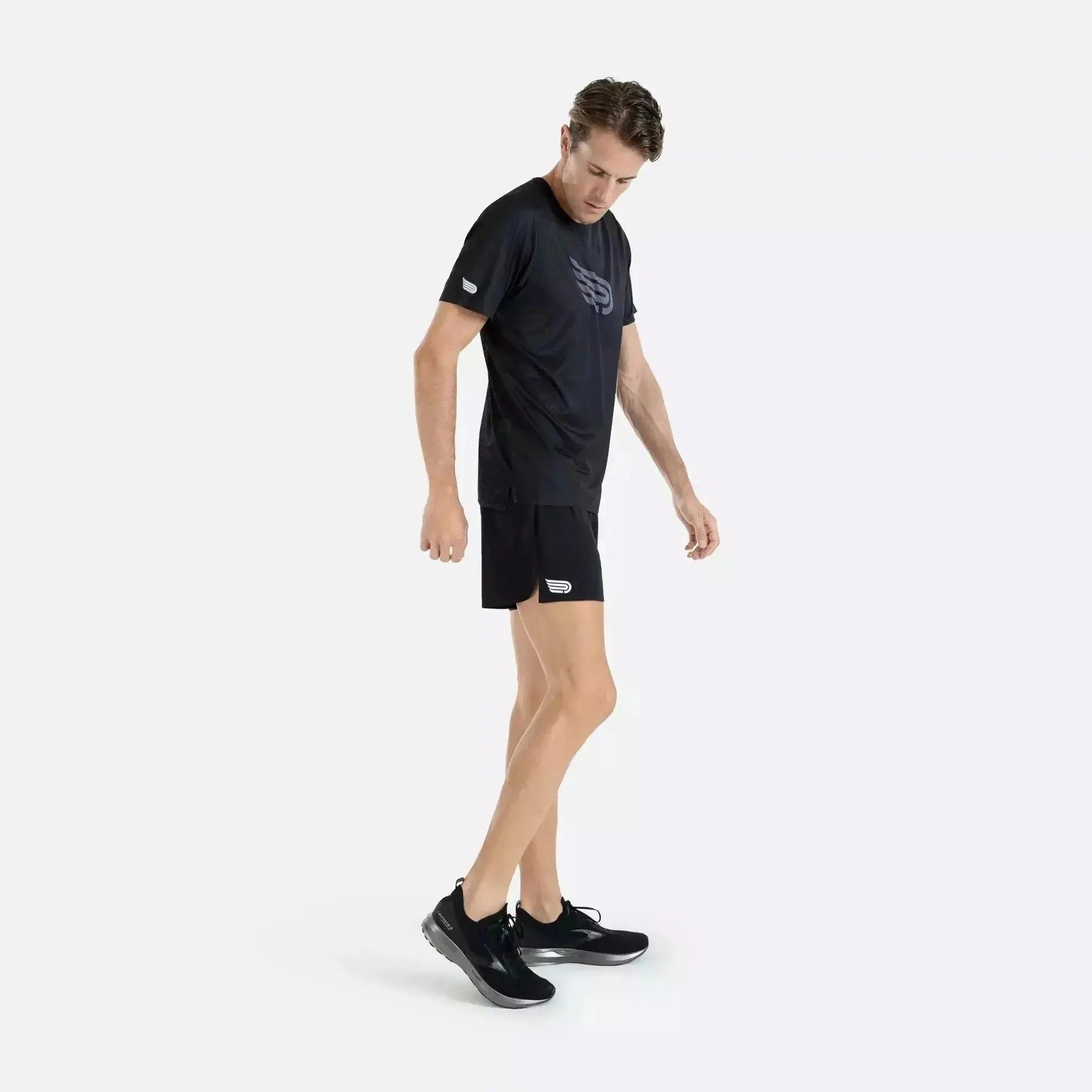 Pressio Mens Arahi 4.5' Shorts Outside Sports