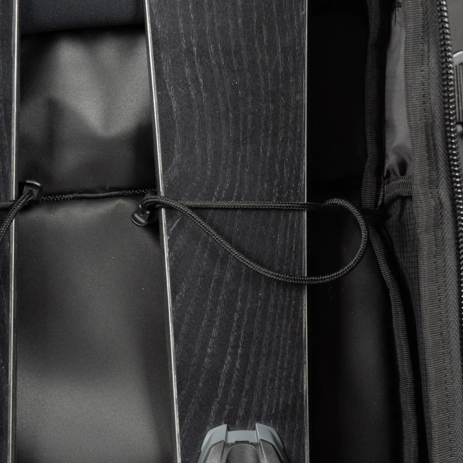 Blackbriar Range X Wide Wheel Ski/Snowboard Bag