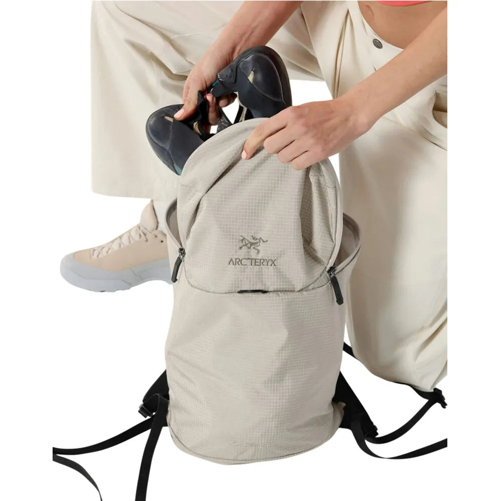 Arc'teryx Konseal 15L Backpack