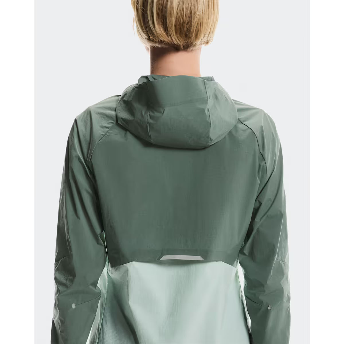 On Running Women's Core Jacket