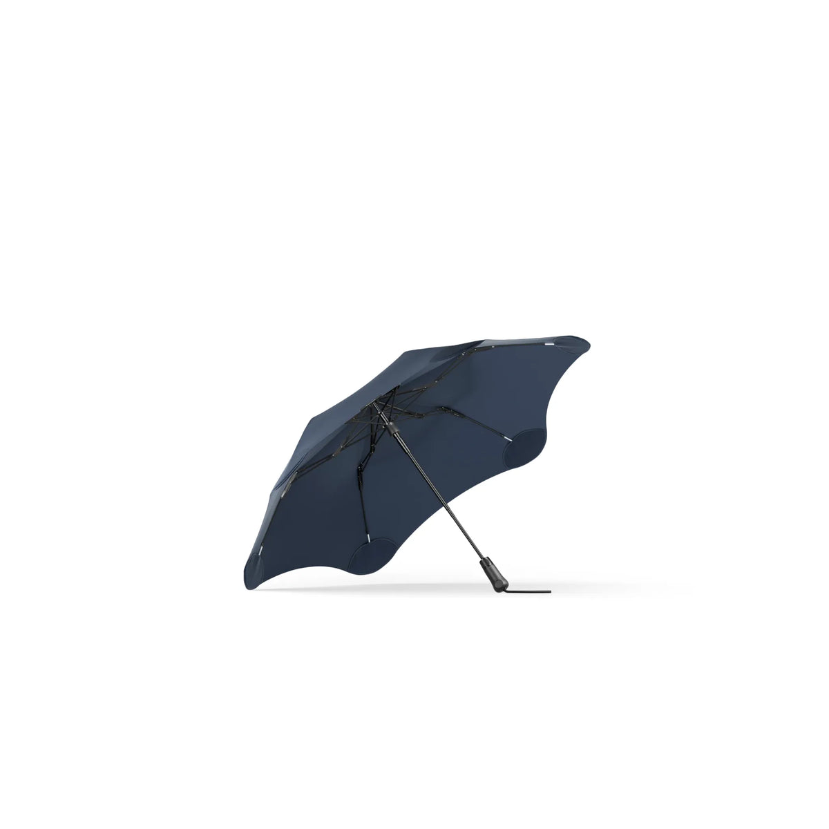 Blunt Metro Umbrella Umbrellas Outside Sports