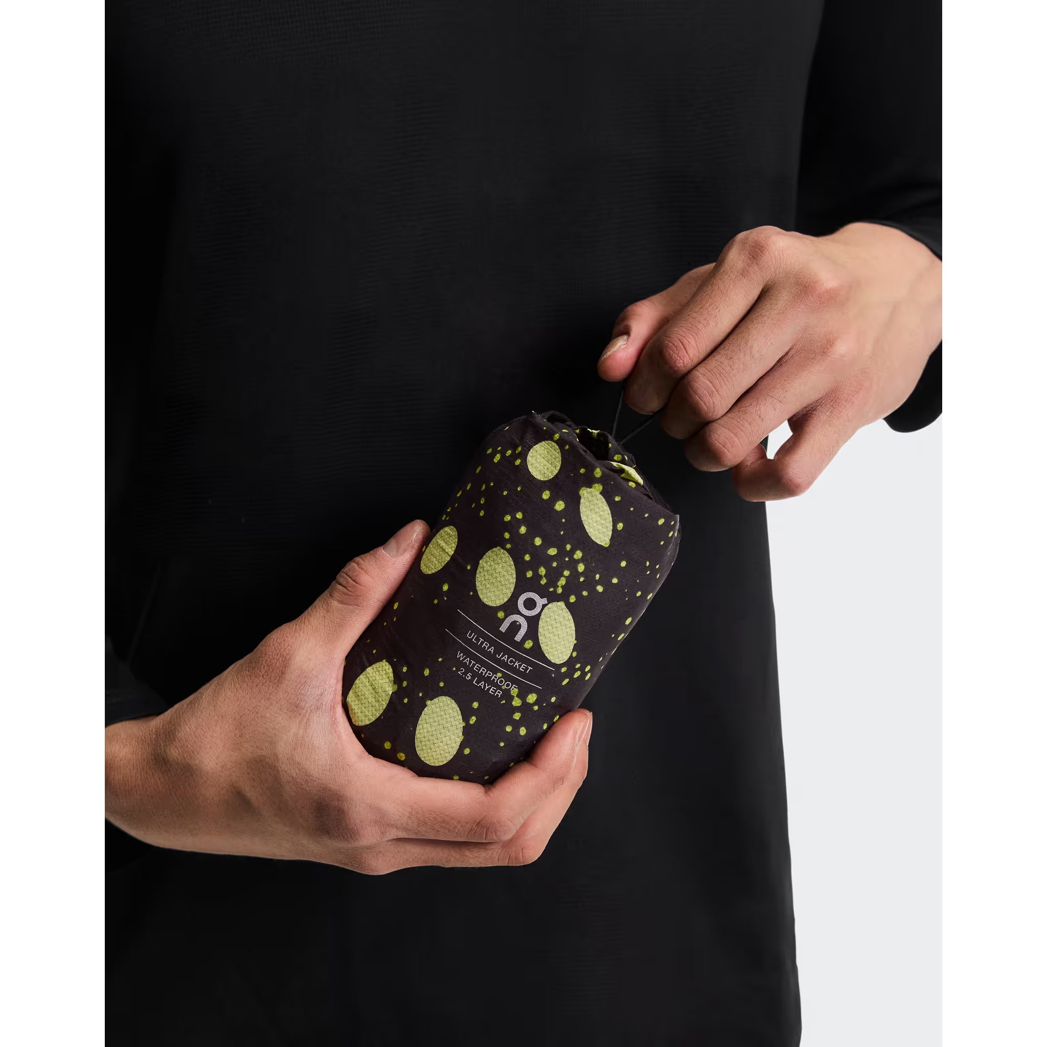 On Running Men's Ultra Jacket