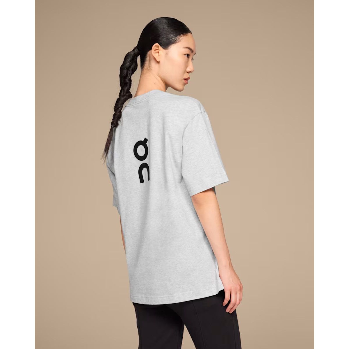 On Running Women's Club T-Shirt