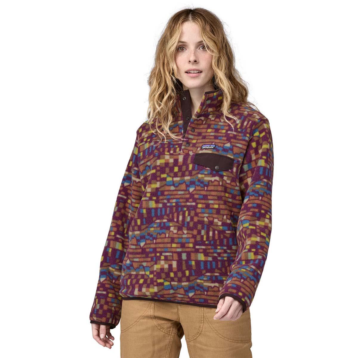 Patagonia Women's LW Synchilla Snap-T Fleece Pullover