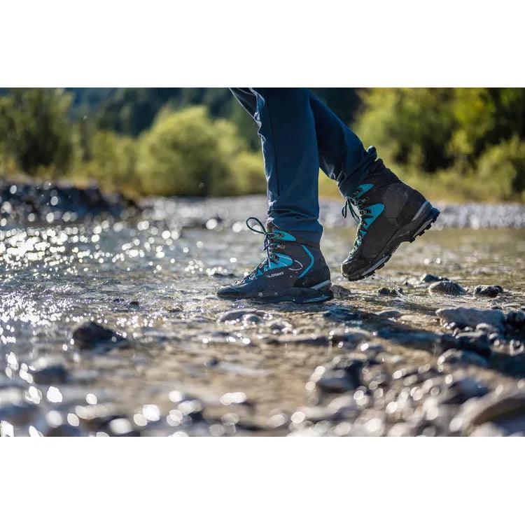 Lowa Womens Mauria Evo GTX WXL <span style="background-color:rgb(246,247,248);color:rgb(28,30,33);"> all </span>