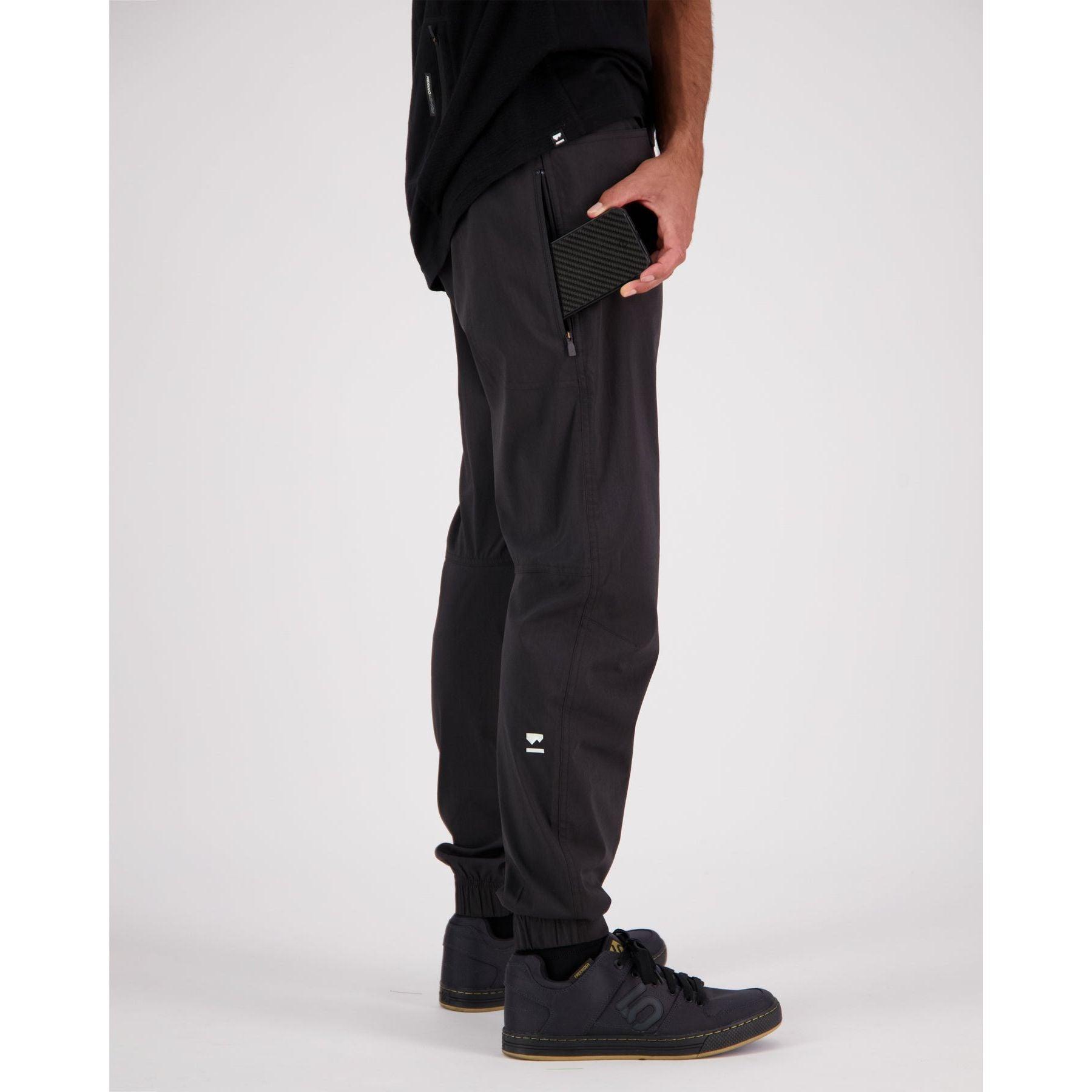 Mons Royale Men's Virage Pants 2.0 <span style="background-color:rgb(246,247,248);color:rgb(28,30,33);"> Bike Pants </span>