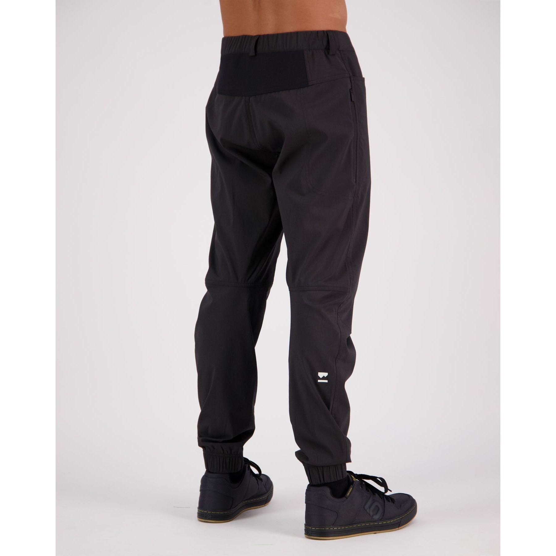 Mons Royale Men's Virage Pants 2.0 <span style="background-color:rgb(246,247,248);color:rgb(28,30,33);"> Bike Pants </span>