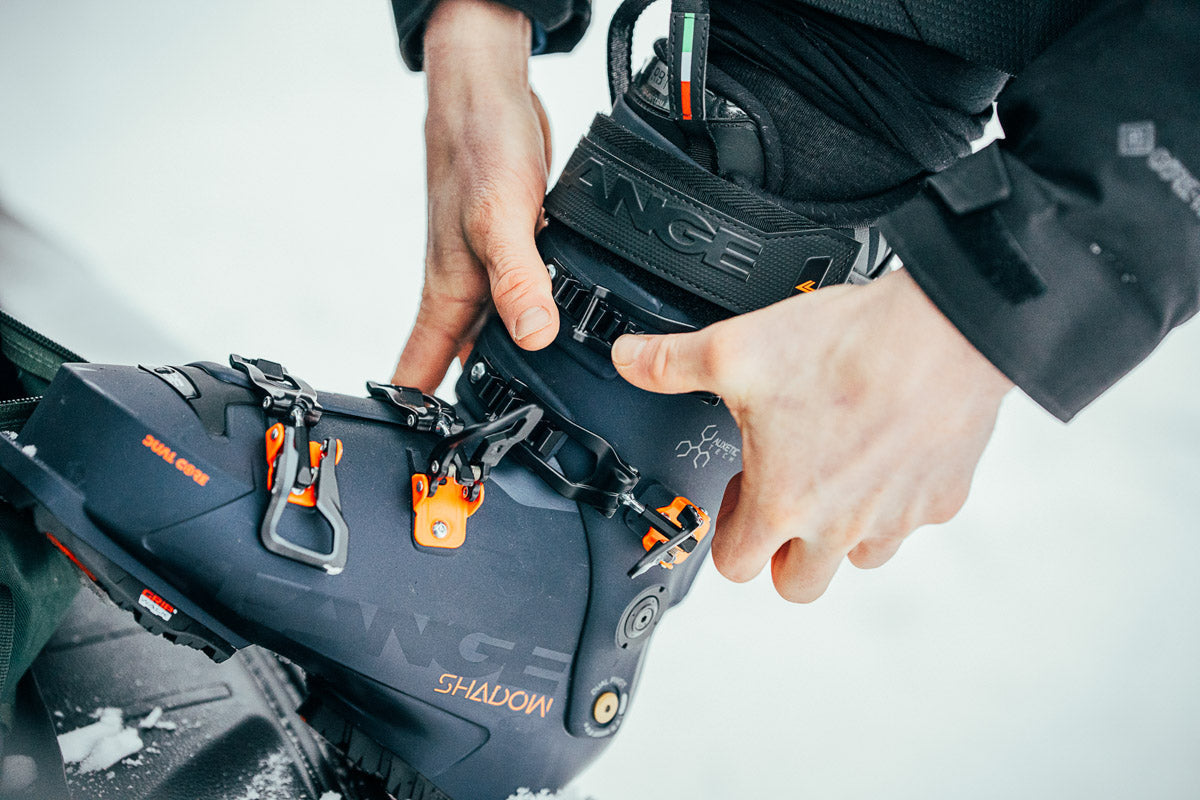 How to Buy Ski Boots That Fit Perfectly Outside Sports
