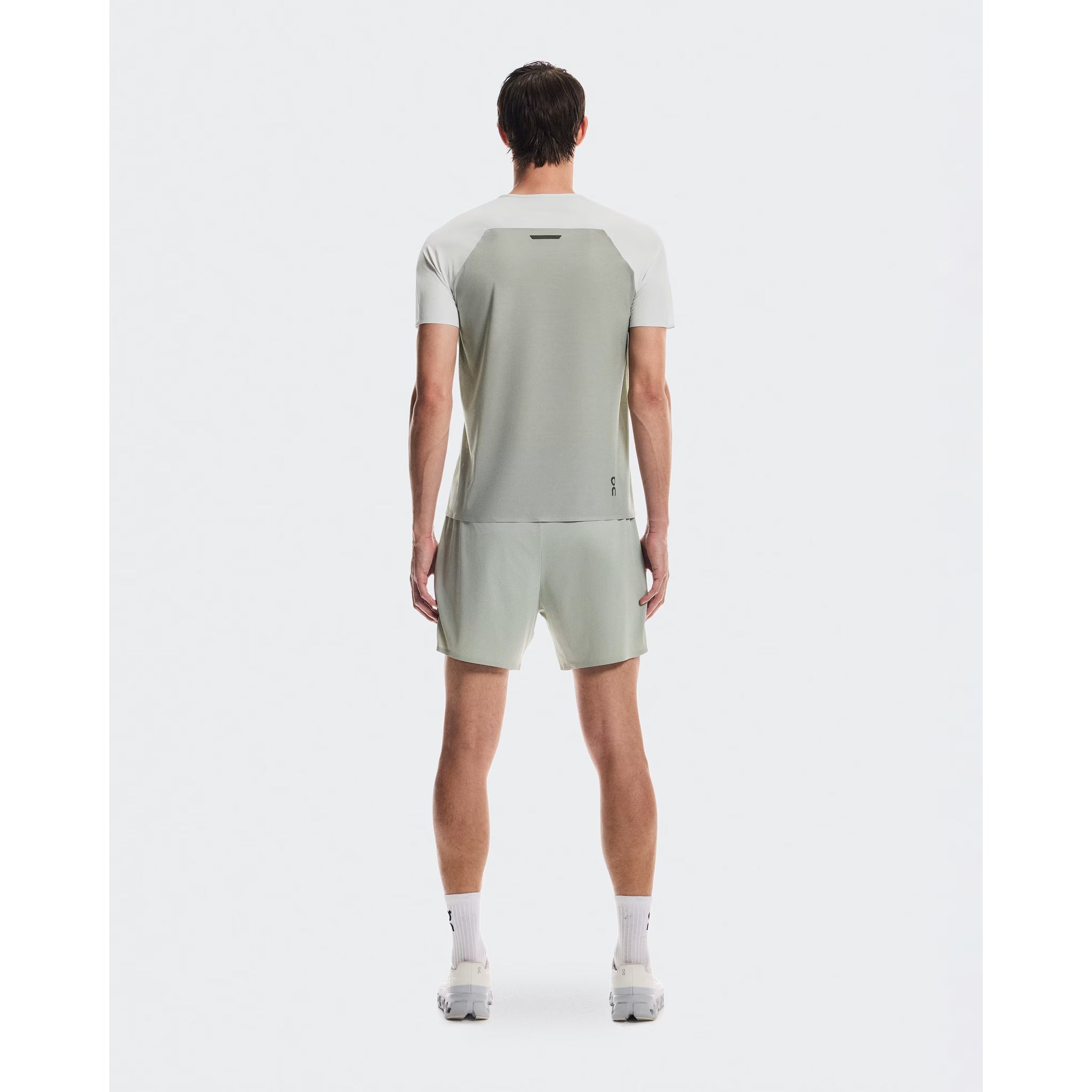 On Running Men's 5" Performance Shorts