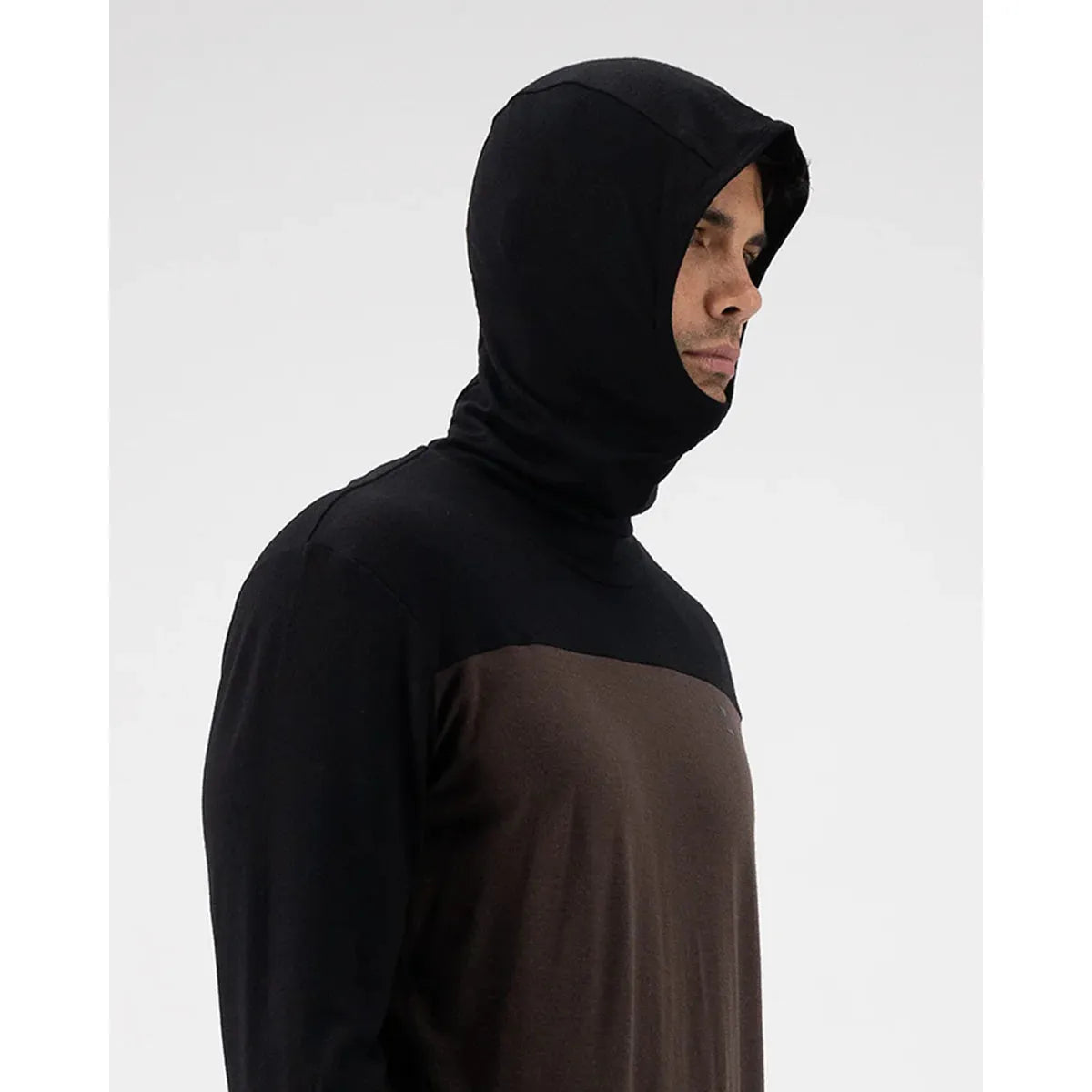 Mons Royale Men's Yotei Merino Powder Hood Long Sleeve