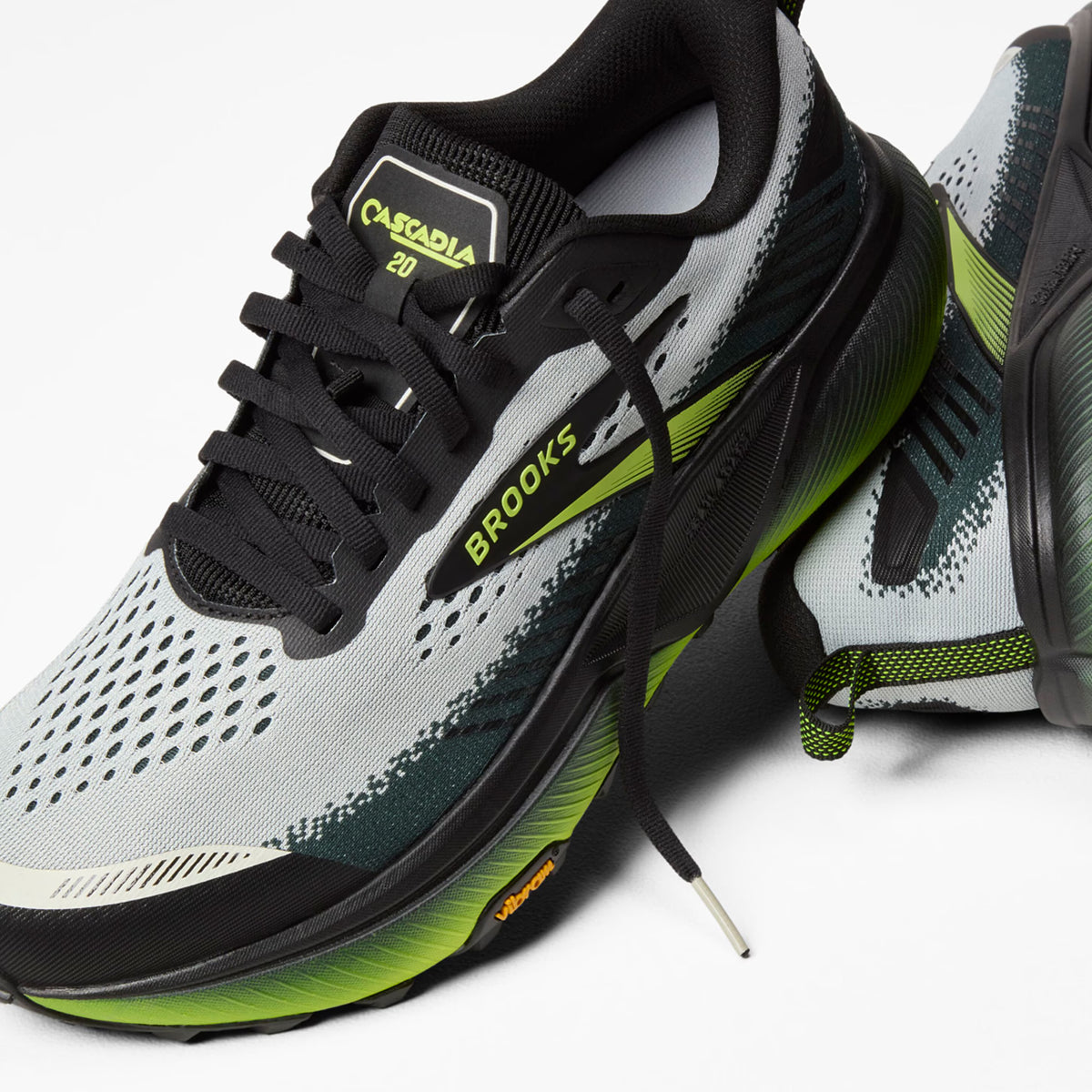 Brooks Men's Cascadia 20 Wide (2E) Trail Running Shoes