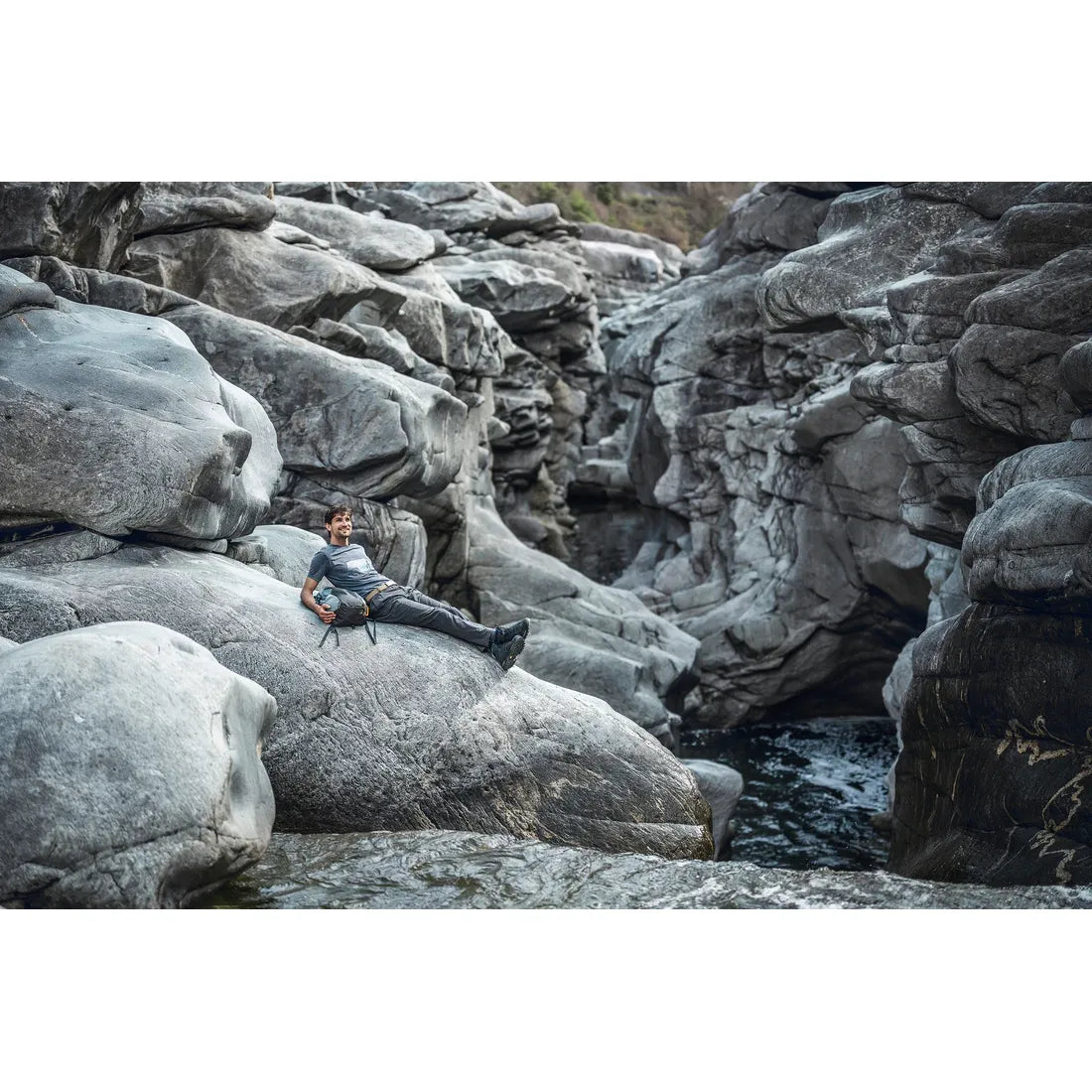 Lowa Men's Renegade Evo Gore-Tex Mid Wide Hiking Boots