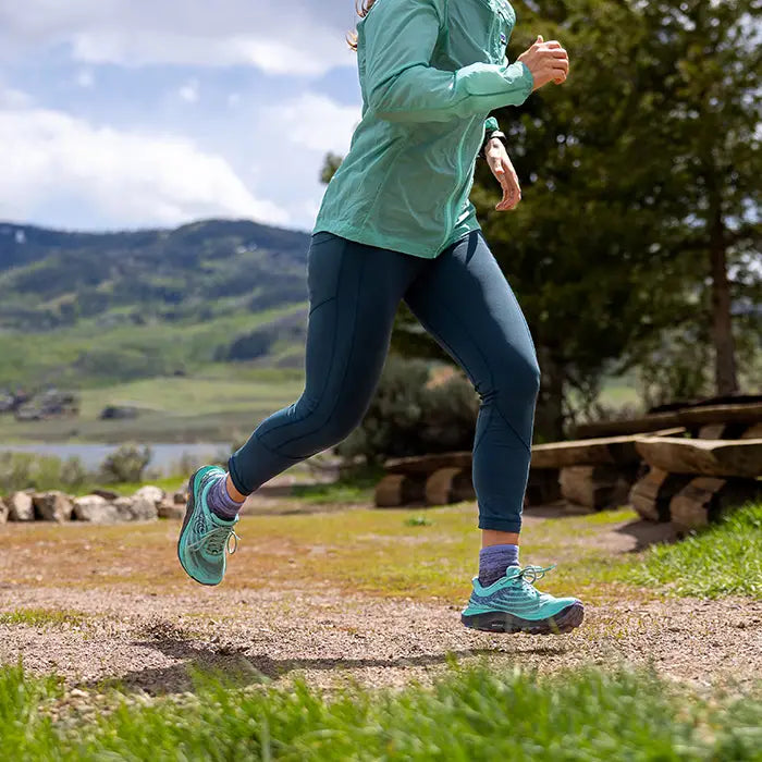 Injinji Women's Trail Midweight Mini Crew Running Socks