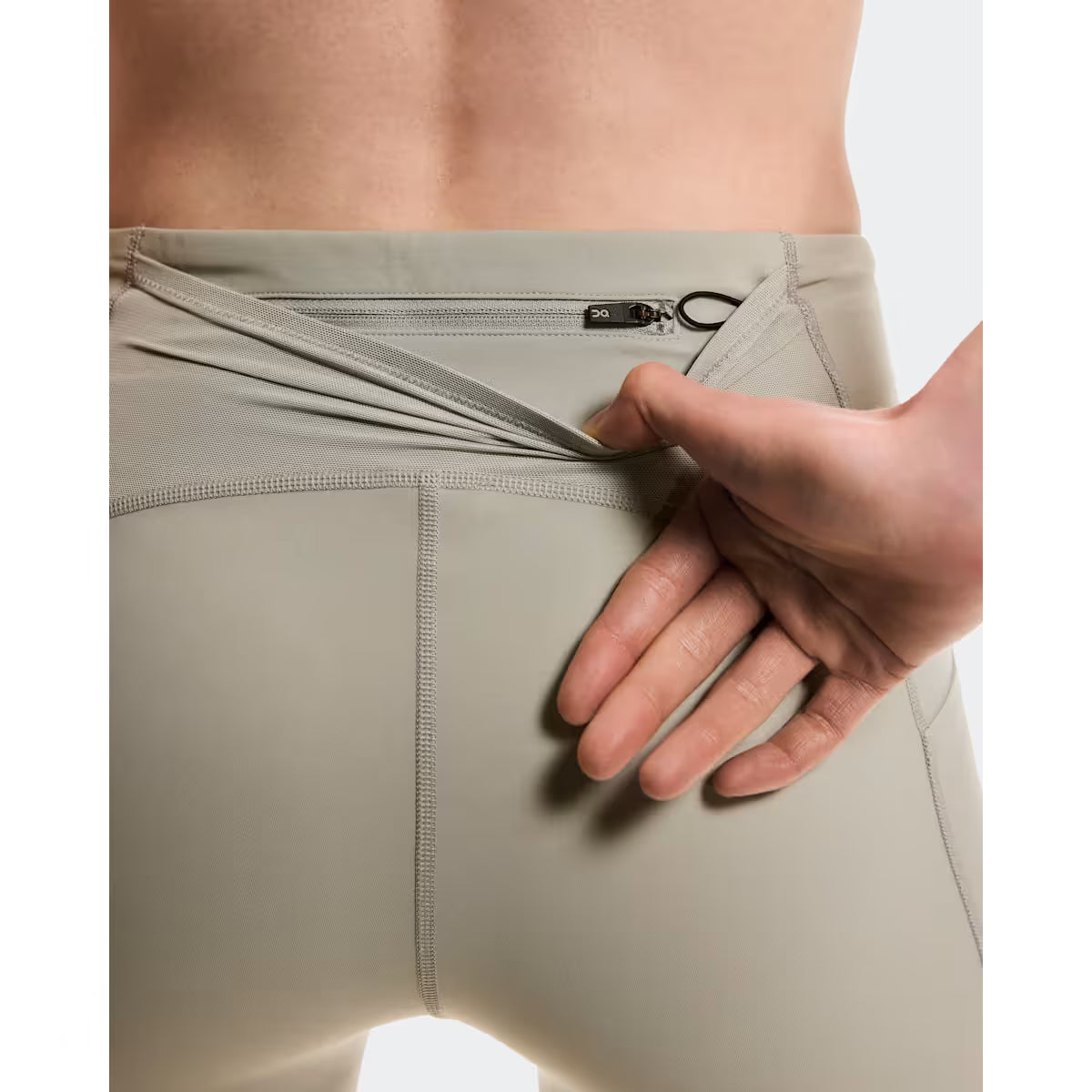 On Running Women's 8" Performance Tights