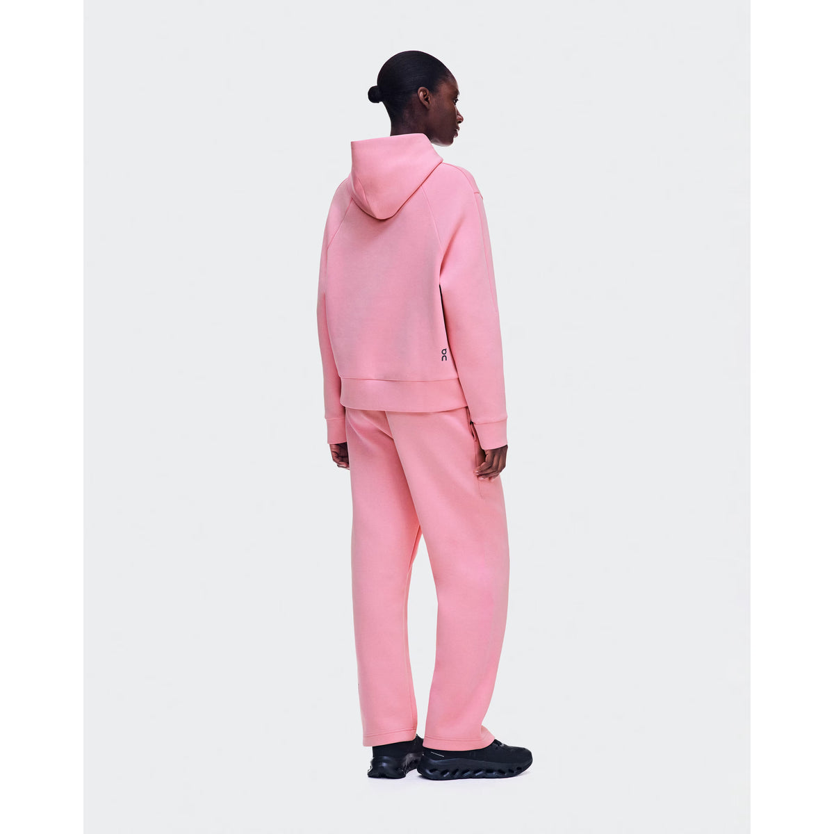 On Running Women's Focus Tech Hoodie