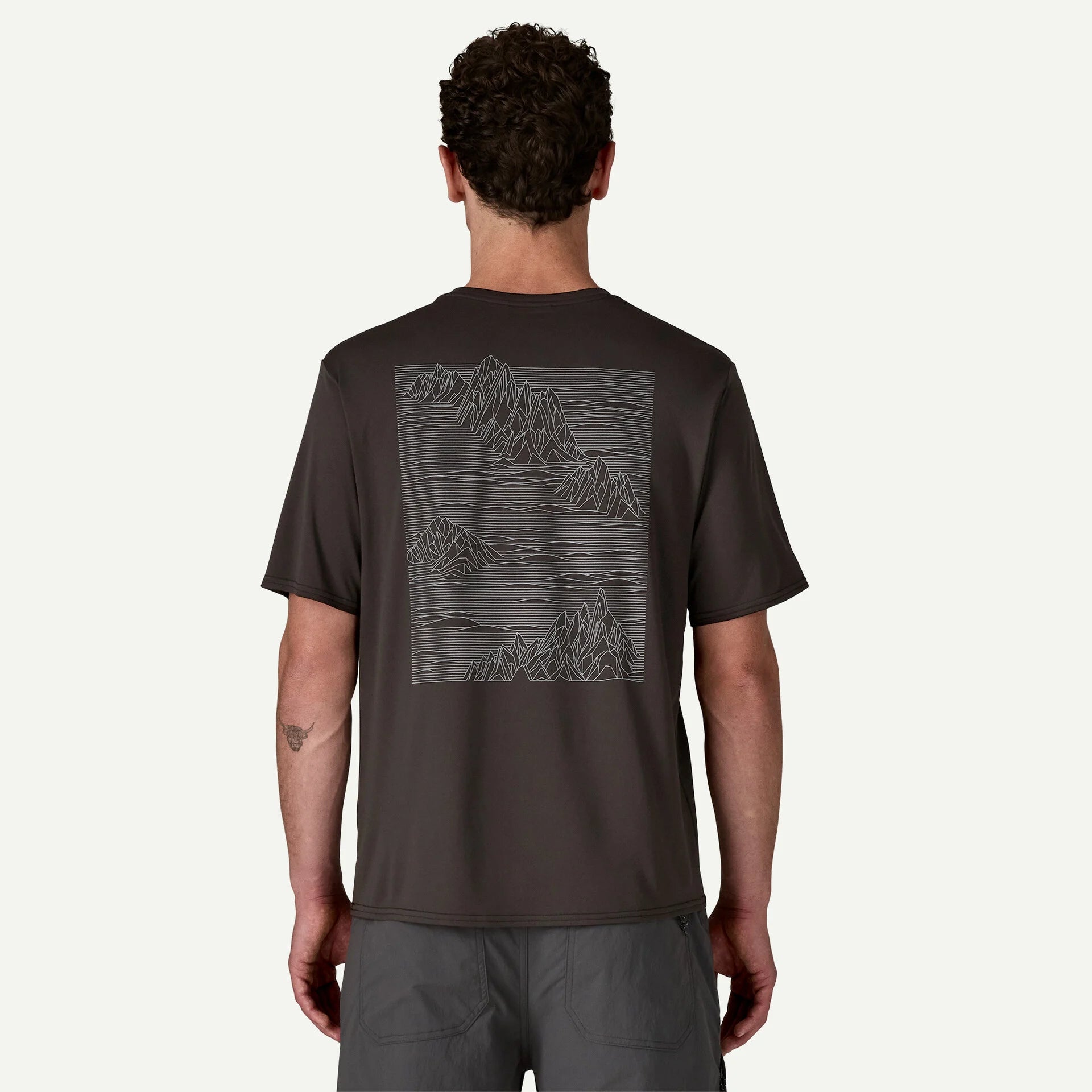 Patagonia Men's Cap Cool Daily Graphic Shirt