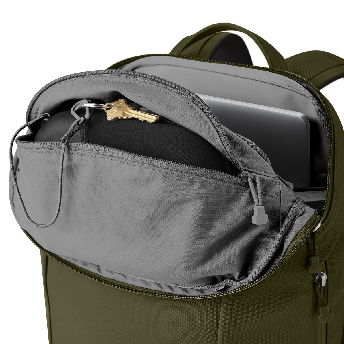 Yeti Crossroads 22L Backpack