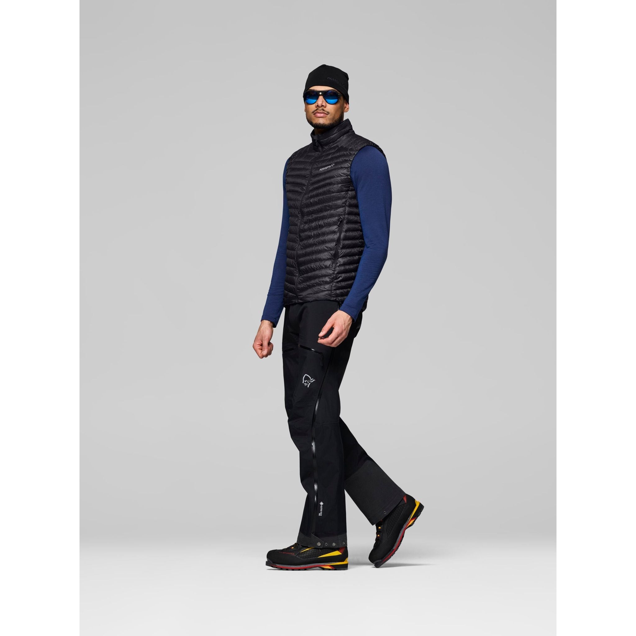 Norrona Men's Trollveggen Superlight Down800 Vest