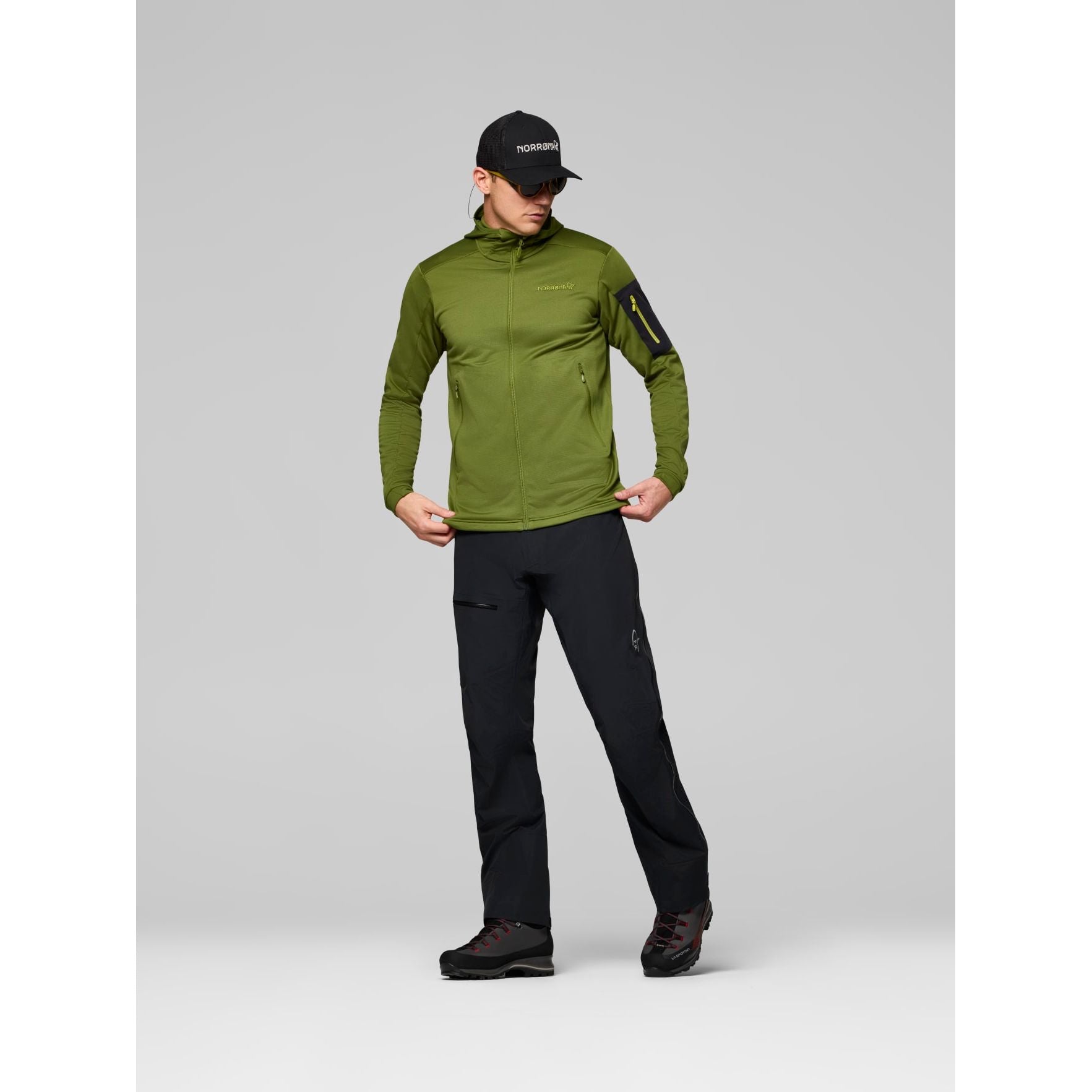 Norrona Men's Falketind warm2 stretch Hood