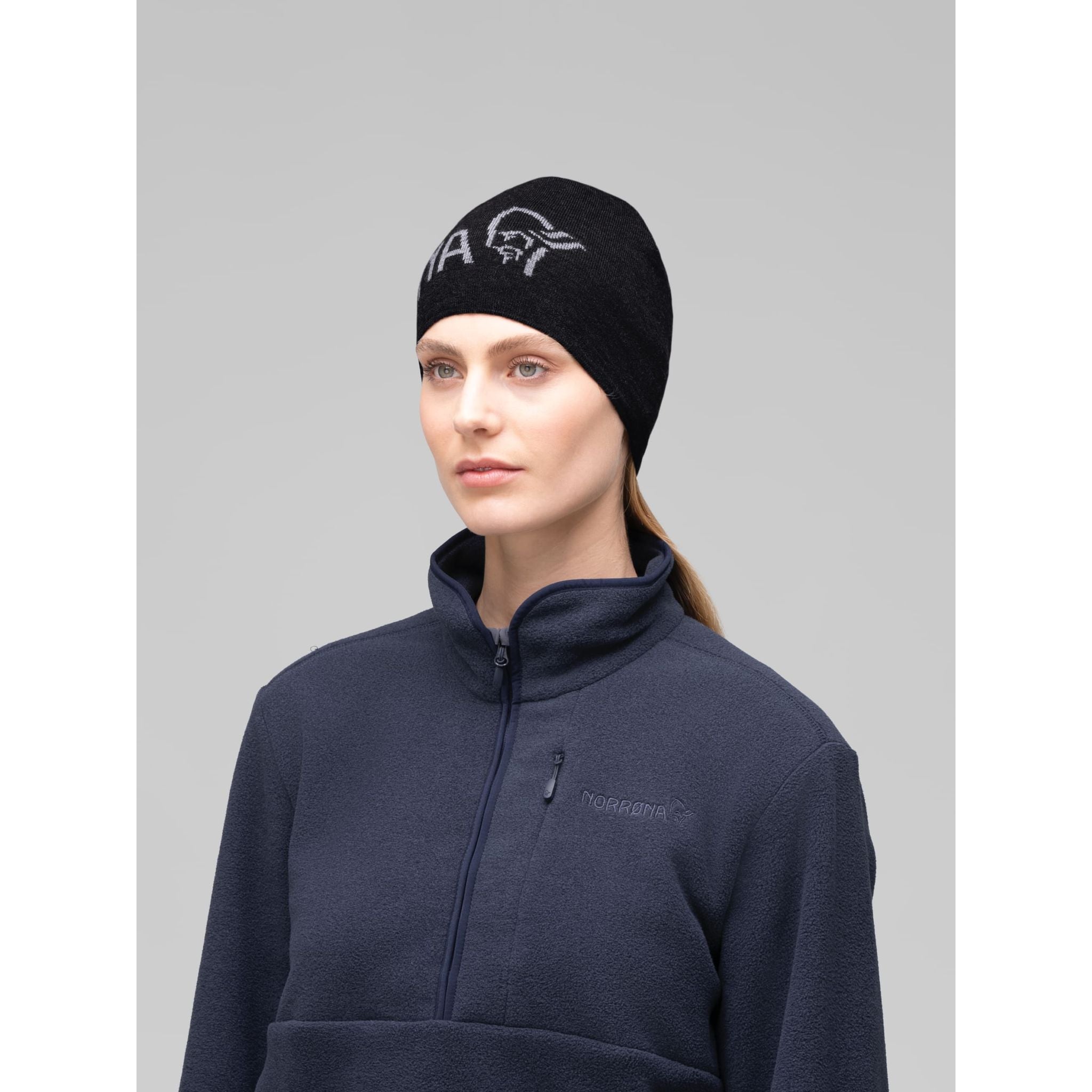 Norrona /29 light merinoUll logo Beanie