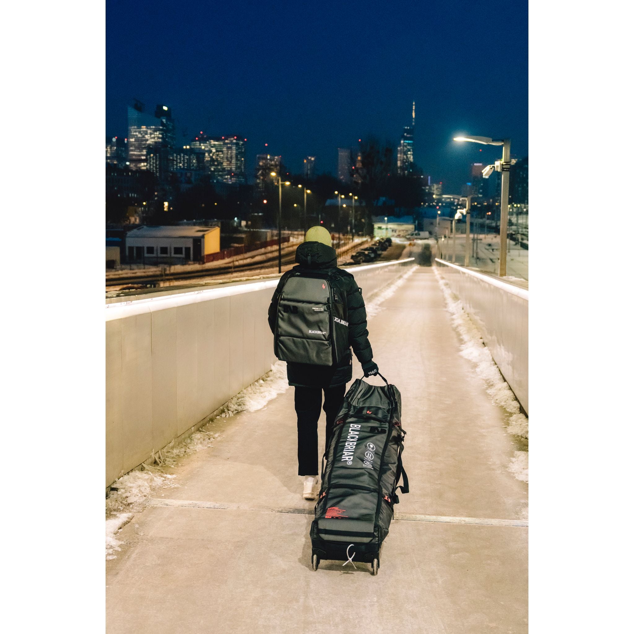 Blackbriar Range X Wide Wheel Ski/Snowboard Bag