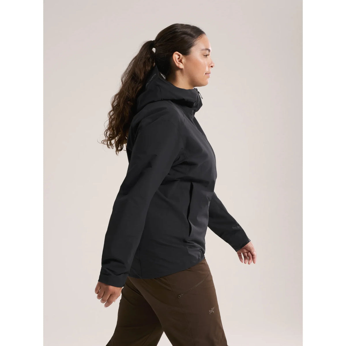 Arc'teryx Women's Gamma Hoody Softshell Outside Sports