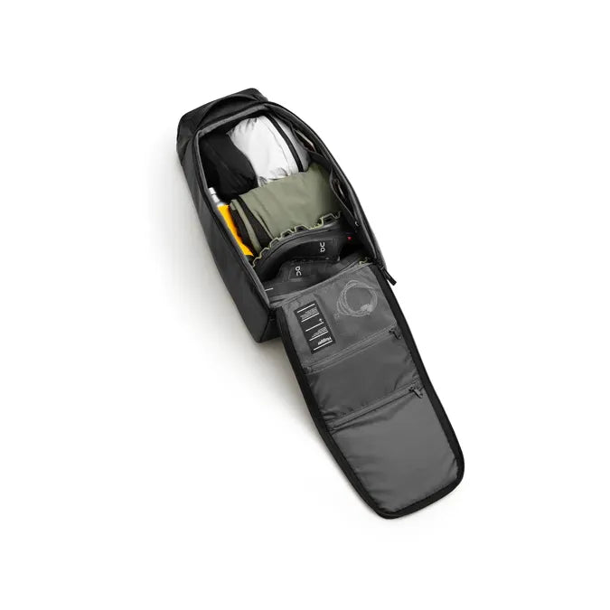 DB Hugger 30L Backpack