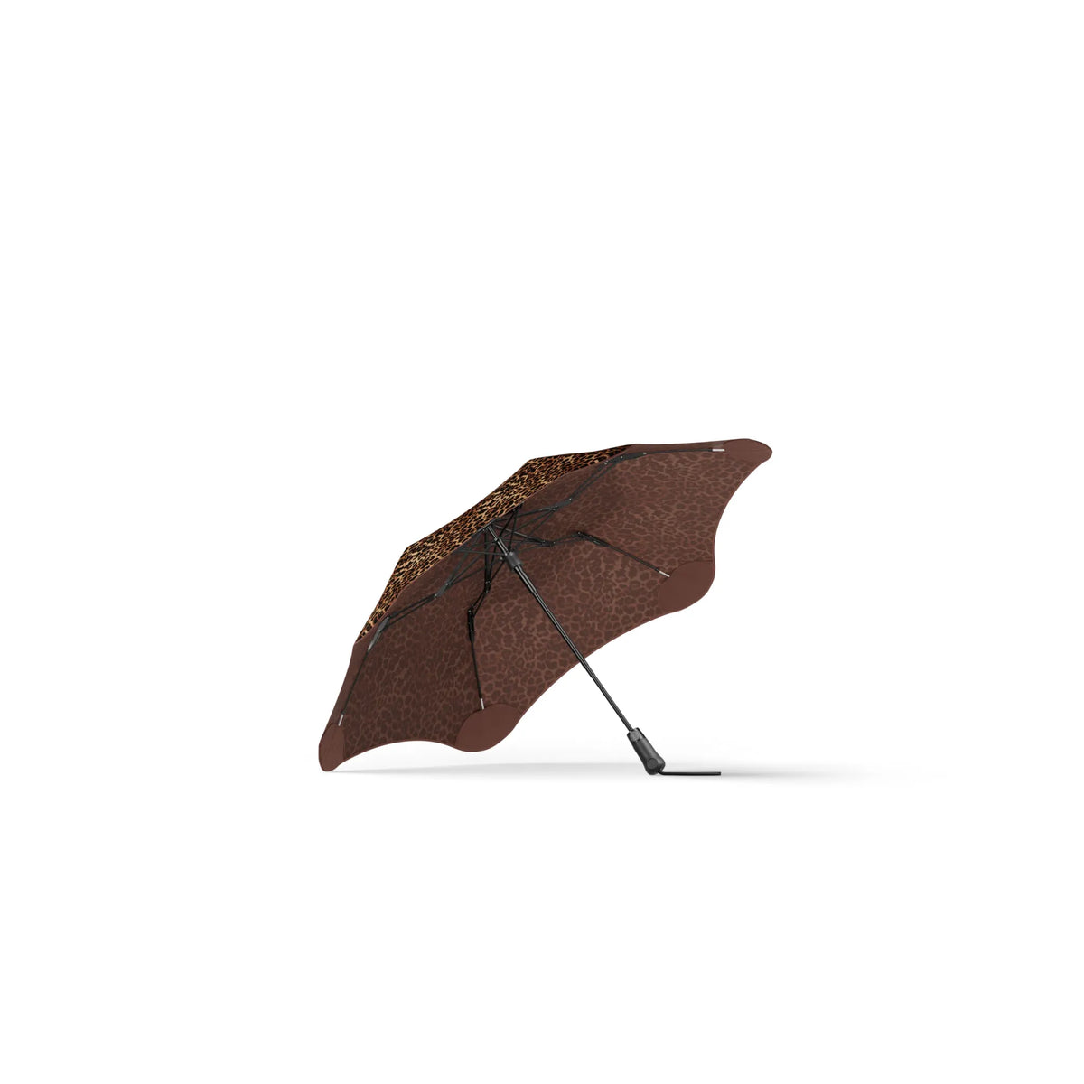Blunt Metro Umbrella Umbrellas Outside Sports