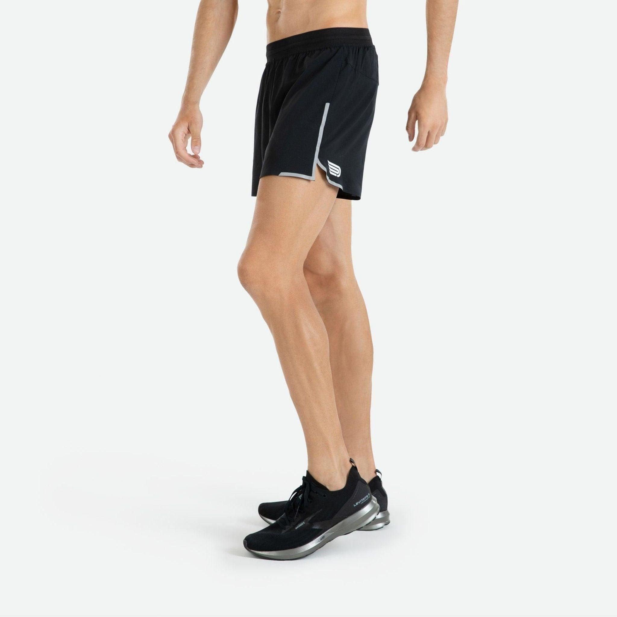 Pressio Mens Arahi 4.5' Shorts Outside Sports