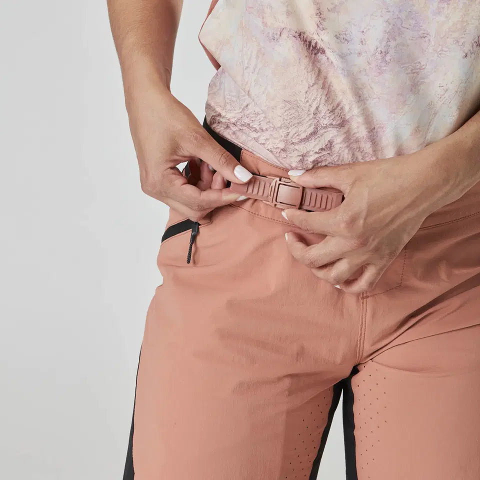 Picture Women's Vellir Stretch Bike Shorts