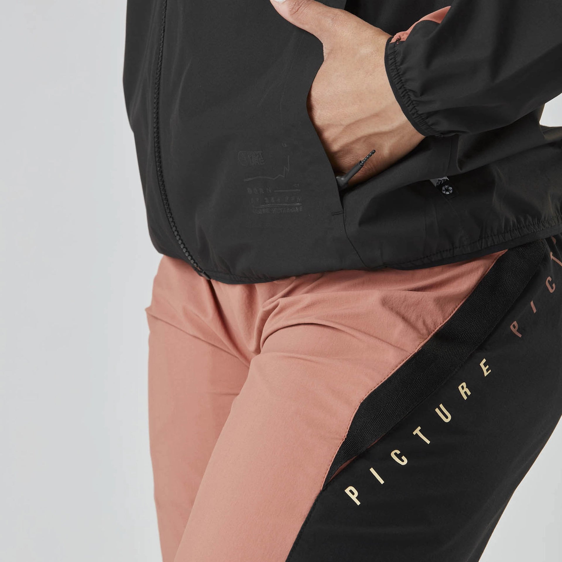 Picture Women's Granity+ 2.5L Jacket