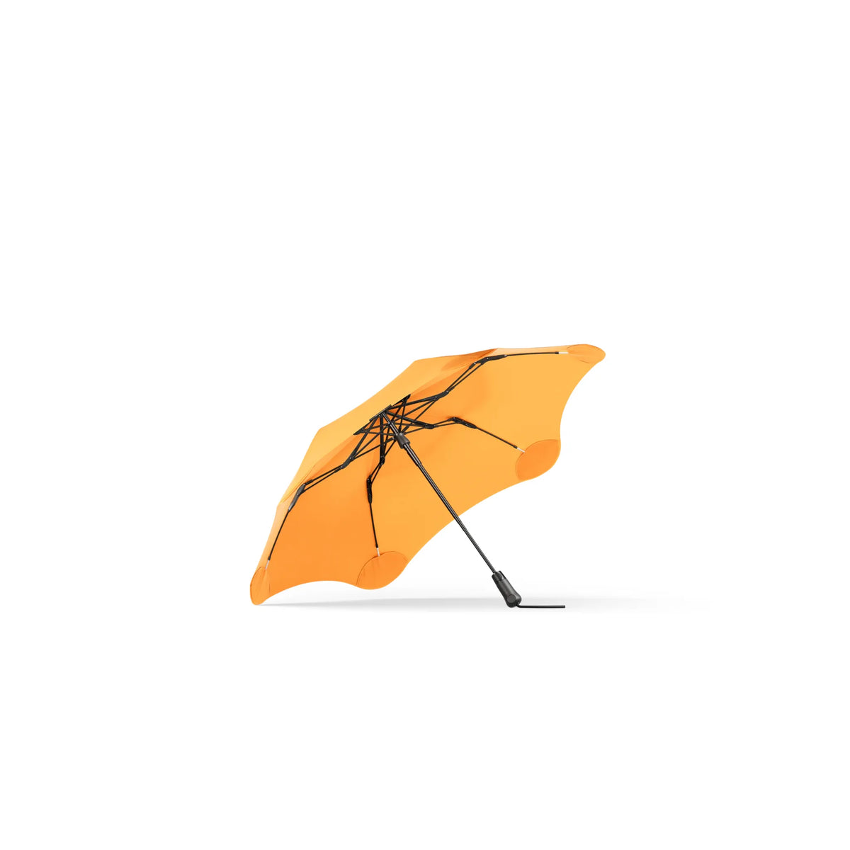 Blunt Metro Umbrella Umbrellas Outside Sports