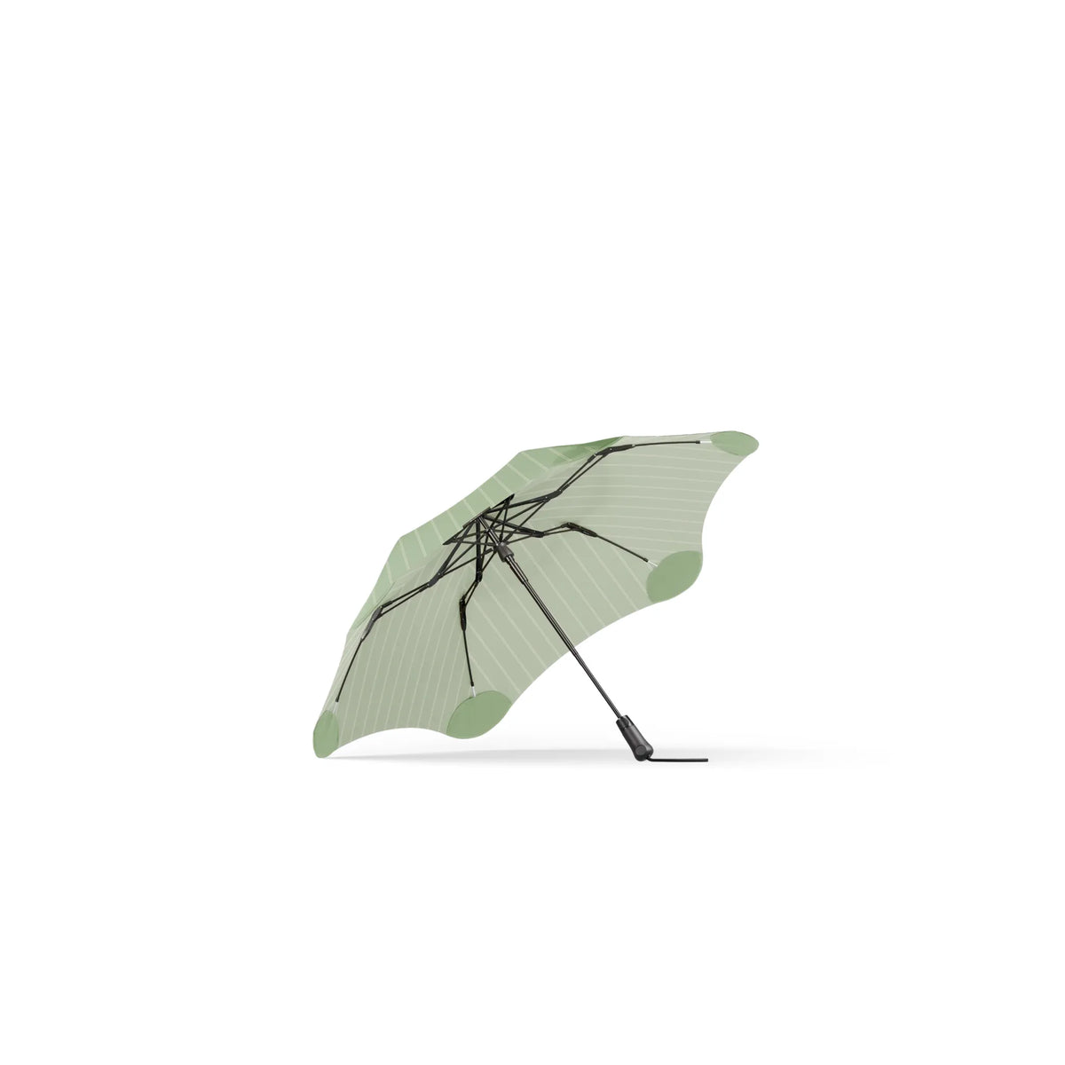 Blunt Metro Umbrella Umbrellas Outside Sports