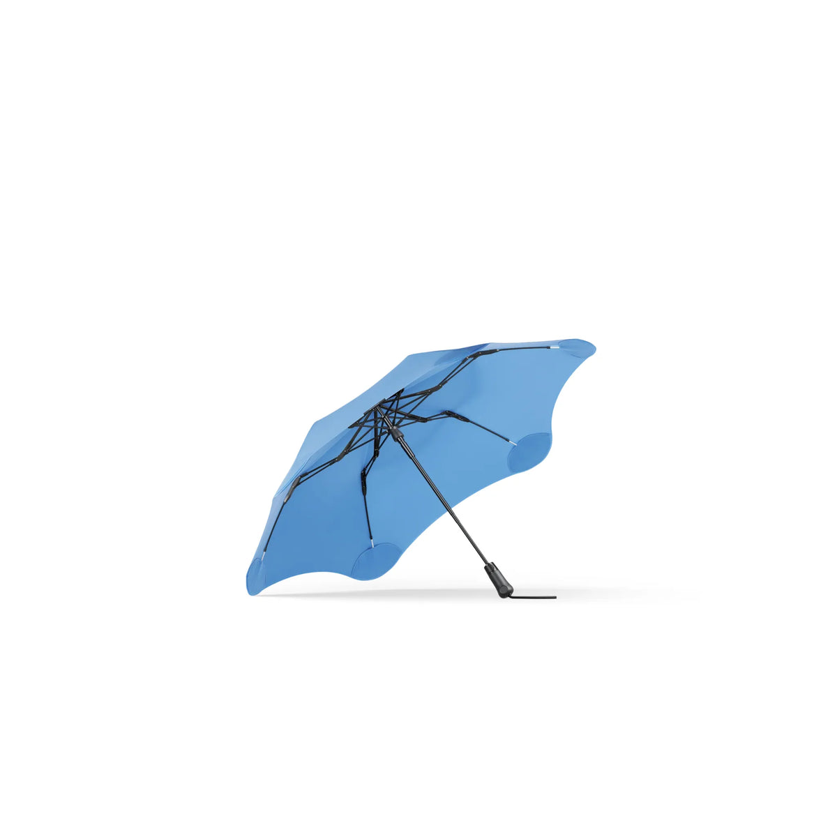 Blunt Metro Umbrella Umbrellas Outside Sports