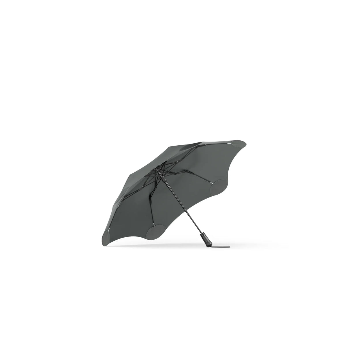 Blunt Metro Umbrella Umbrellas Outside Sports