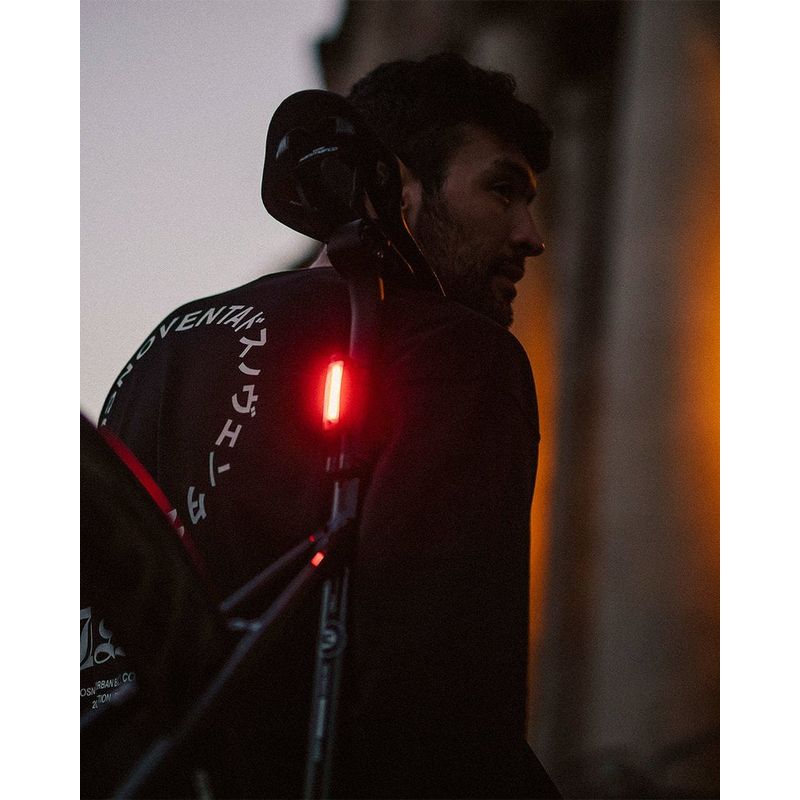 Knog Blinder 600 + Plus Bike Light Set - Front and Rear