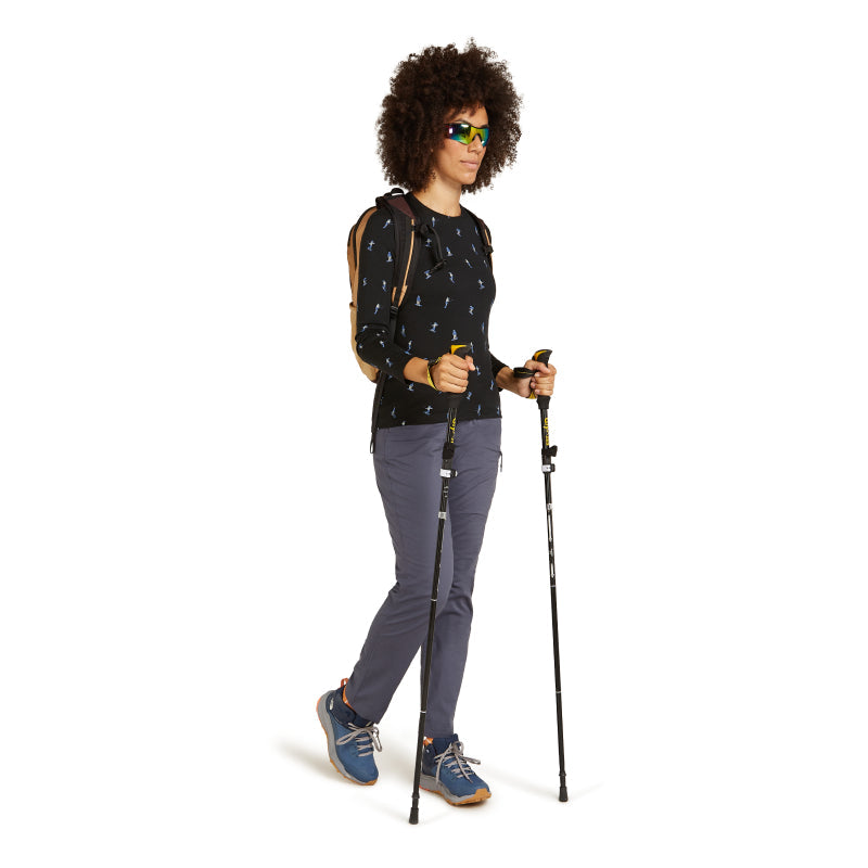Icebreaker Women's Merino 200 Oasis Long Sleeve Crewe Ski Day