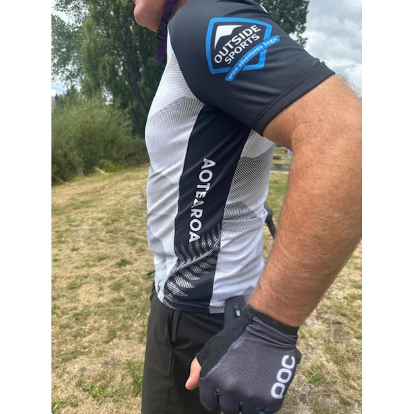 Outside Sports Tineli Men's Short Sleeve Bike Jersey